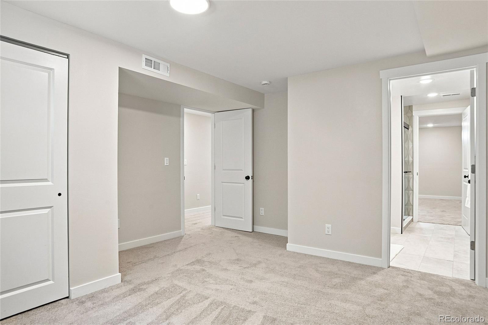 MLS Image #19 for 7110 w iowa avenue,lakewood, Colorado