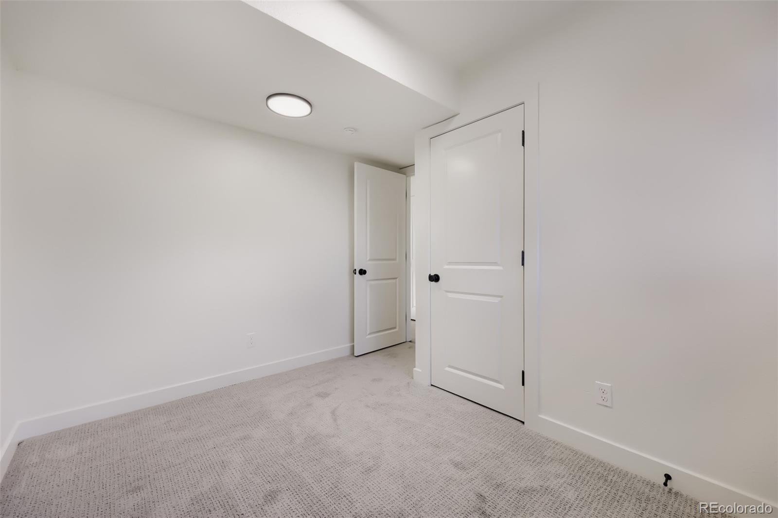 MLS Image #22 for 4618  fontana way,denver, Colorado