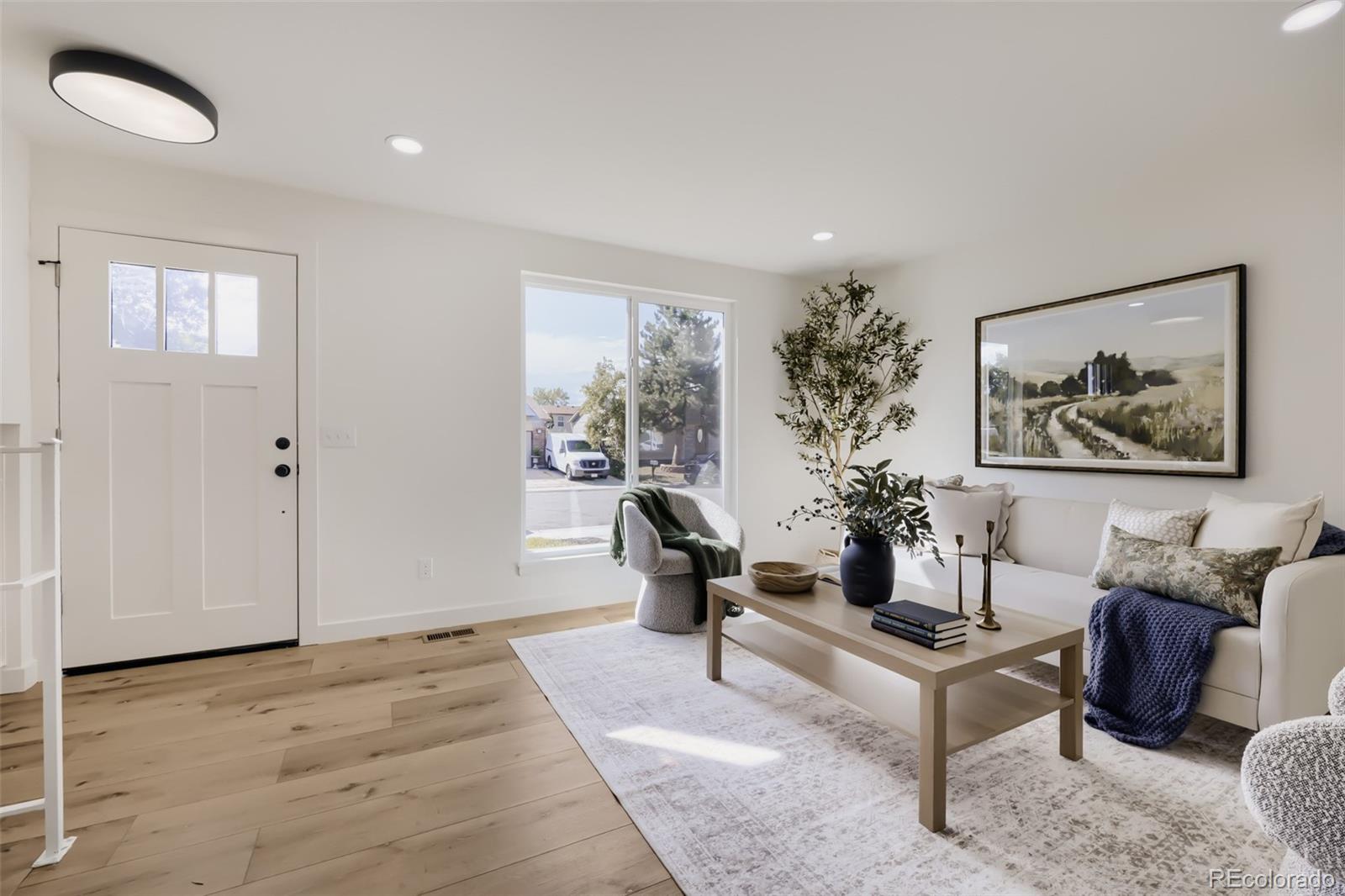 MLS Image #4 for 4618  fontana way,denver, Colorado