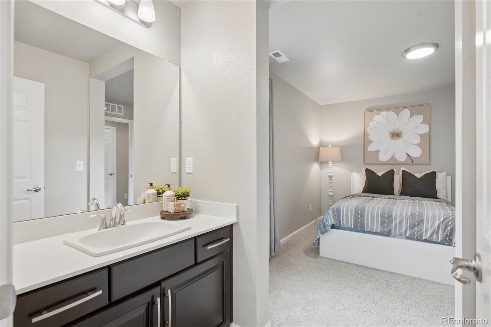 MLS Image #17 for 23877 e rocky top avenue,aurora, Colorado