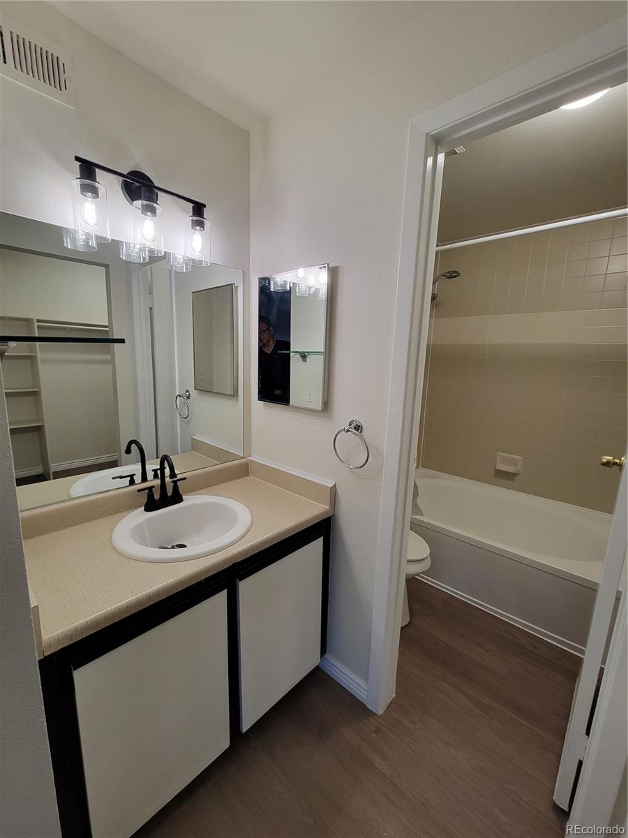 MLS Image #11 for 4760 s wadsworth boulevard,denver, Colorado