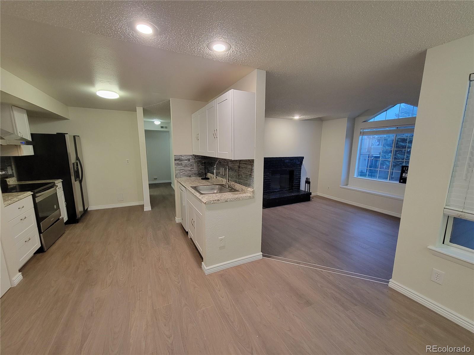 MLS Image #4 for 4760 s wadsworth boulevard,denver, Colorado