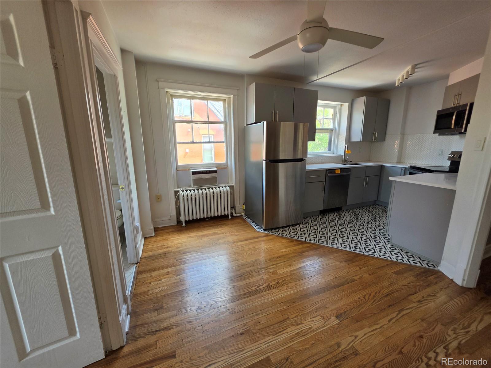 MLS Image #11 for 215 e 11th avenue,denver, Colorado