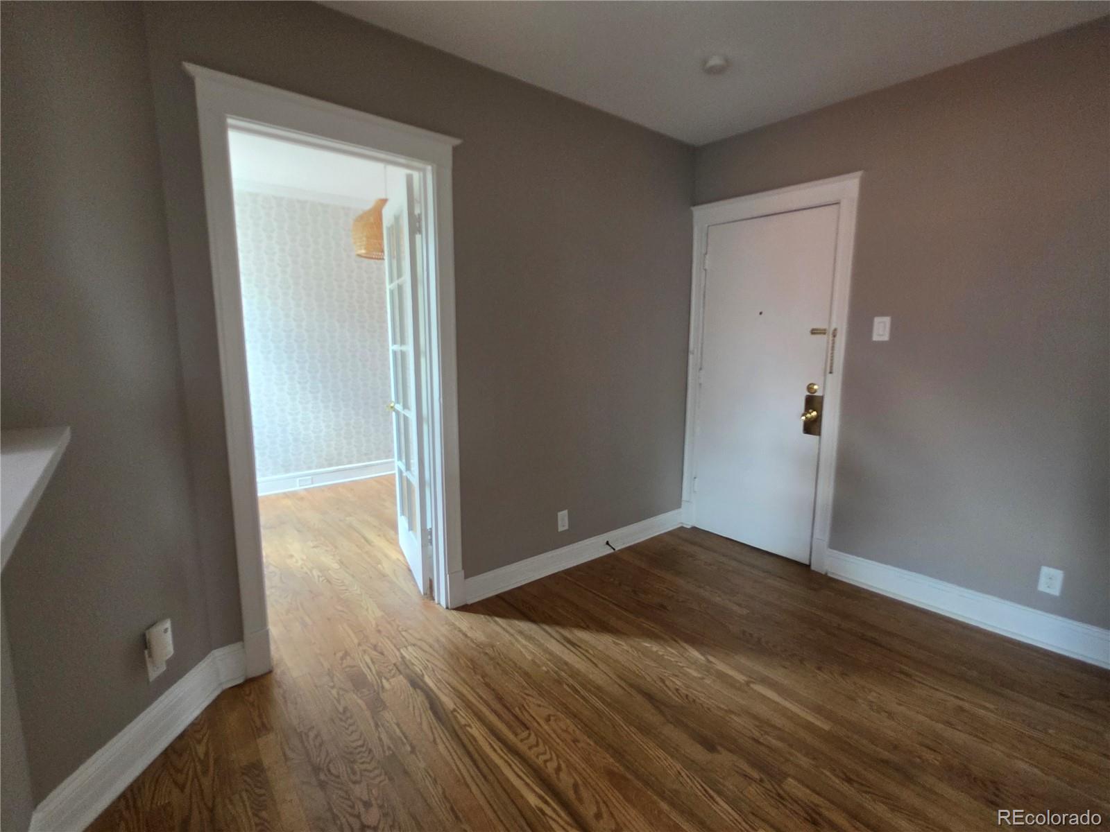 MLS Image #8 for 215 e 11th avenue,denver, Colorado