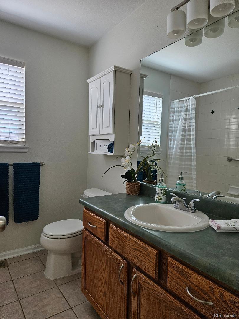 MLS Image #10 for 808  idalia street,aurora, Colorado