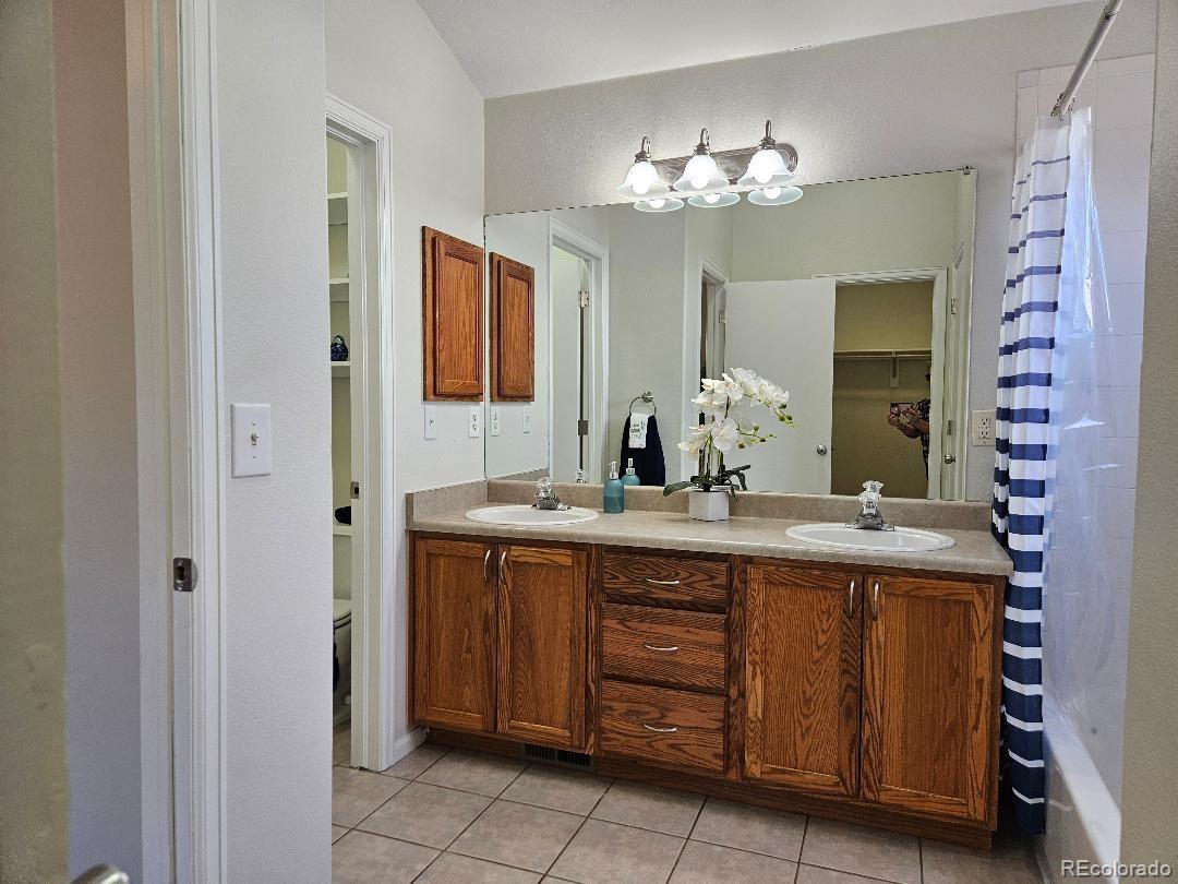 MLS Image #8 for 808  idalia street,aurora, Colorado