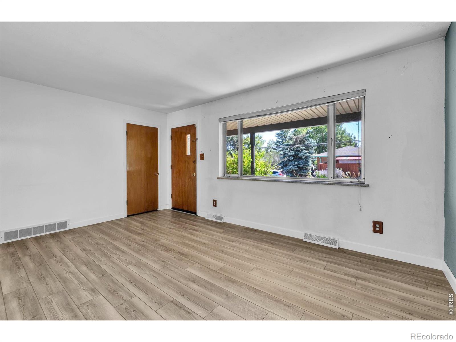 MLS Image #5 for 607  lois drive,louisville, Colorado