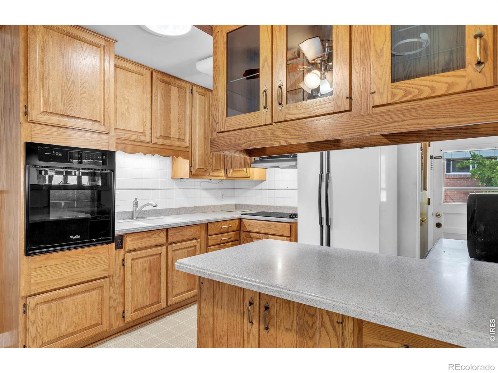 MLS Image #8 for 607  lois drive,louisville, Colorado