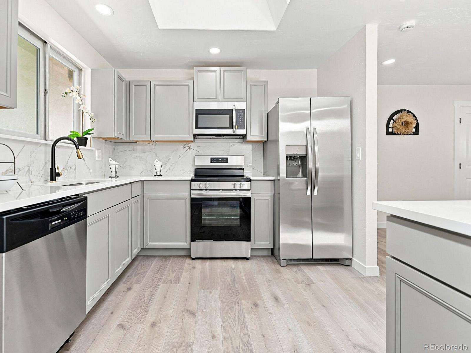 MLS Image #9 for 2788 s lewiston street,aurora, Colorado