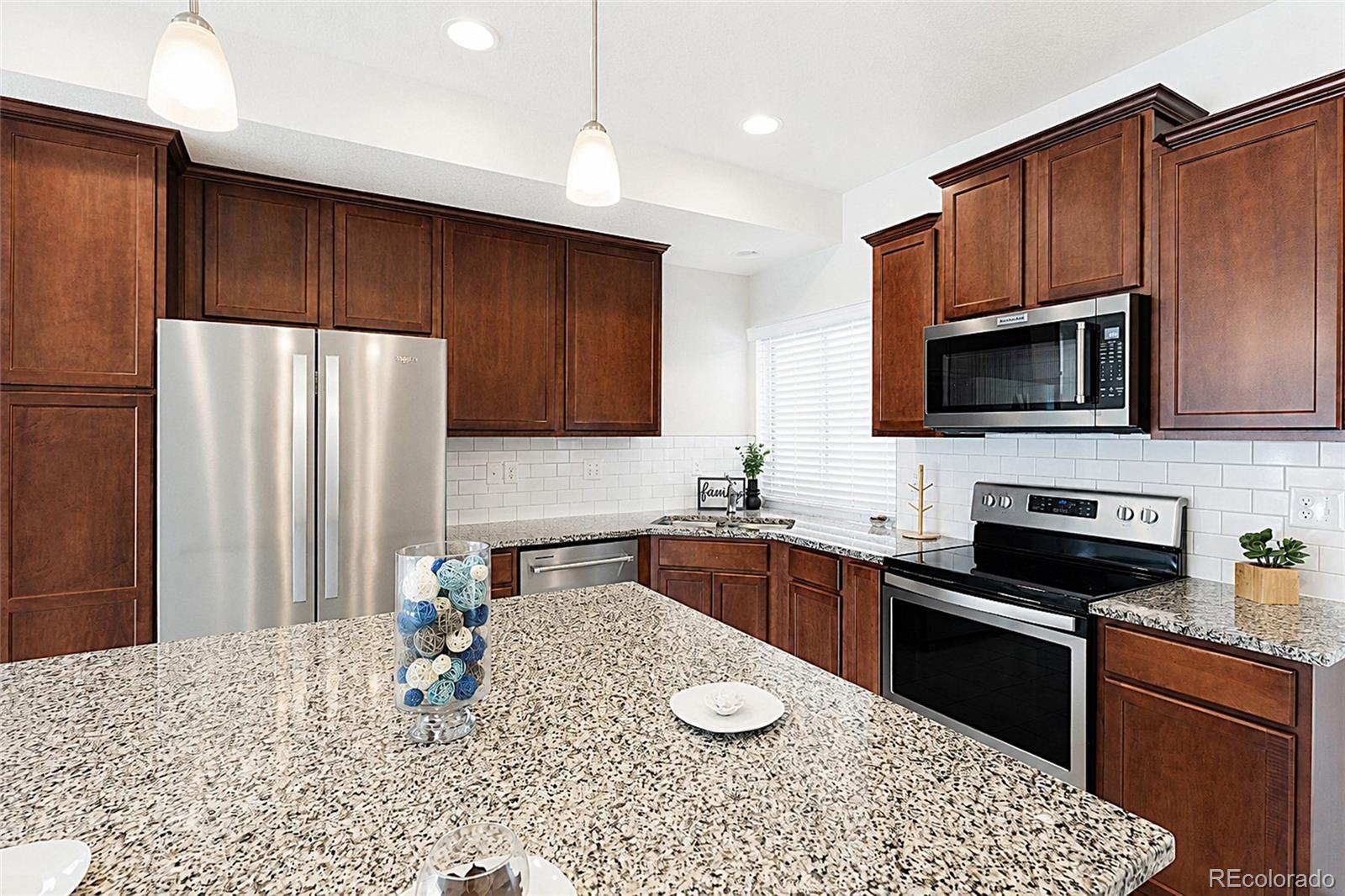MLS Image #9 for 19109 e 54th place,denver, Colorado