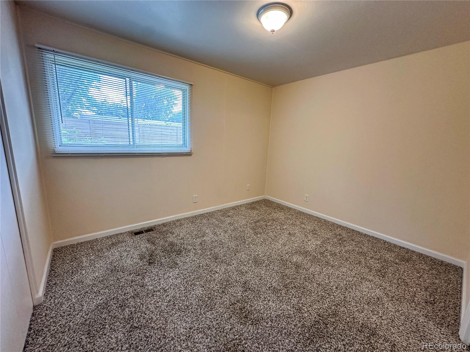 MLS Image #16 for 1250 s monaco street parkway,denver, Colorado
