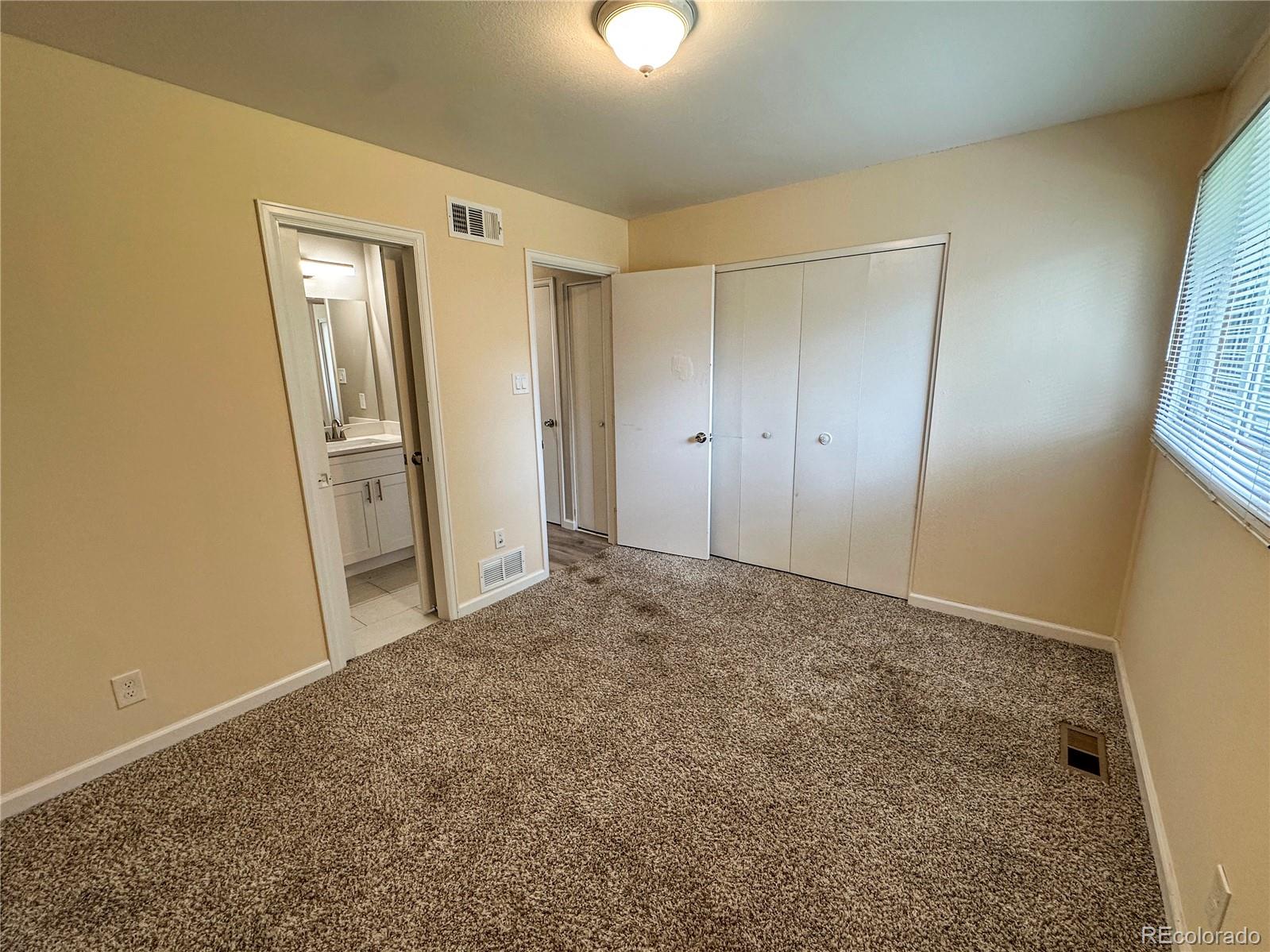 MLS Image #17 for 1250 s monaco street parkway,denver, Colorado