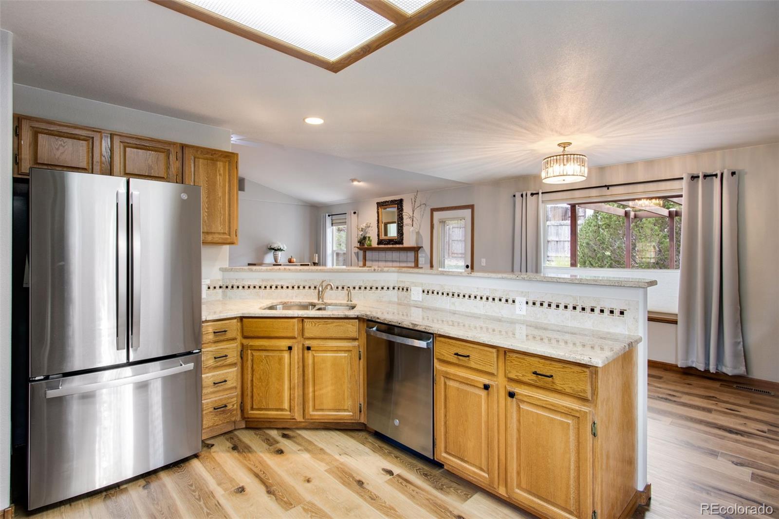 MLS Image #11 for 922 n 7th street,johnstown, Colorado