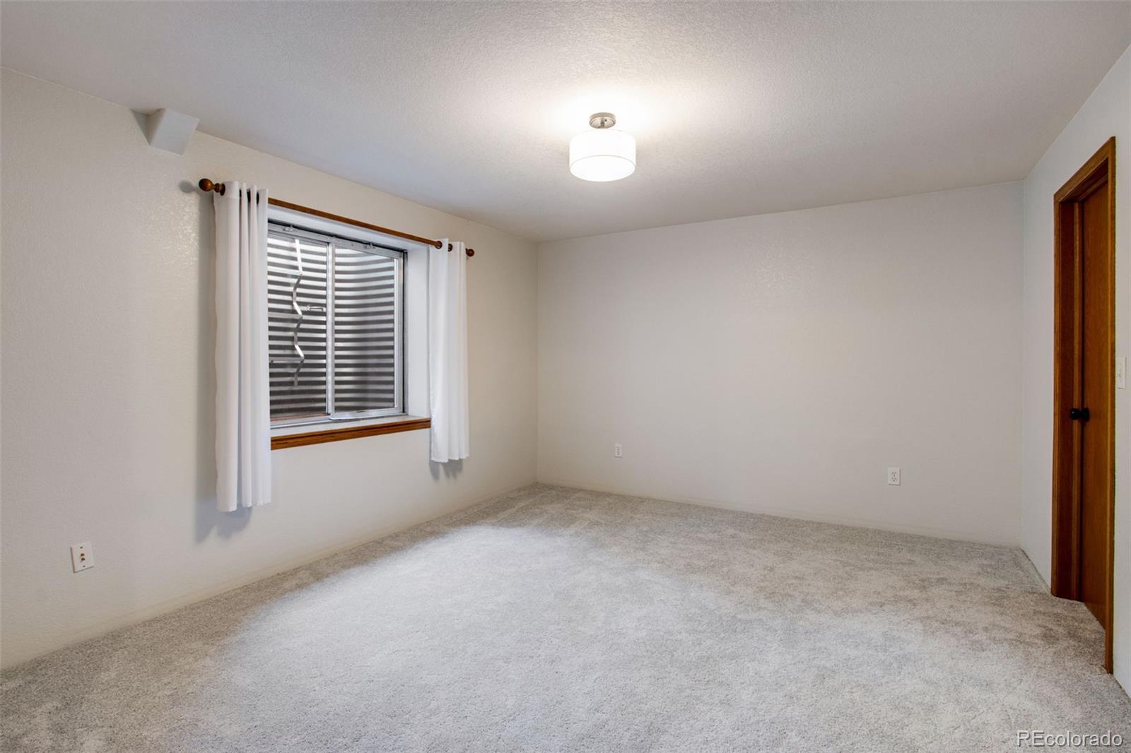 MLS Image #29 for 922 n 7th street,johnstown, Colorado
