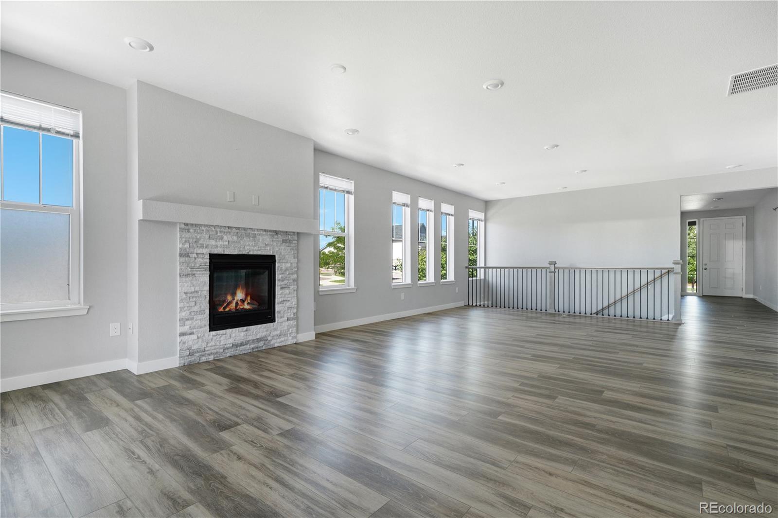 MLS Image #7 for 8886 s tibet court,aurora, Colorado