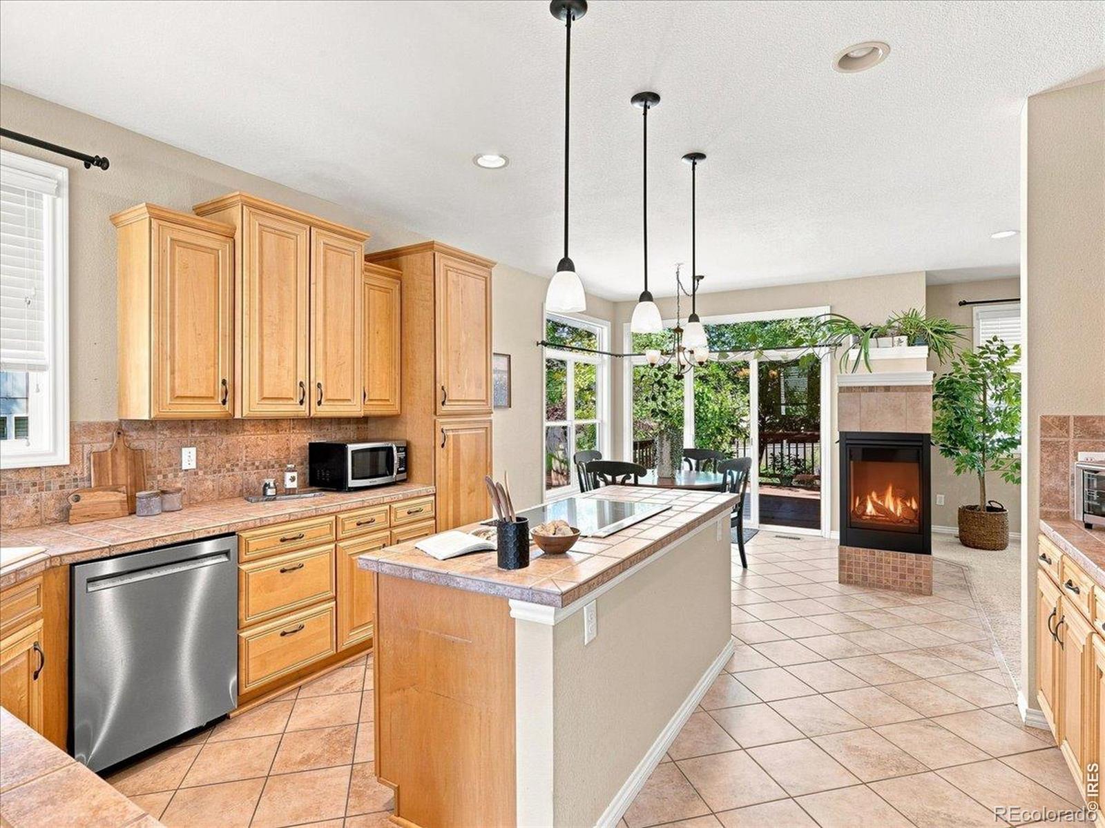 MLS Image #12 for 6908  antigua place,fort collins, Colorado