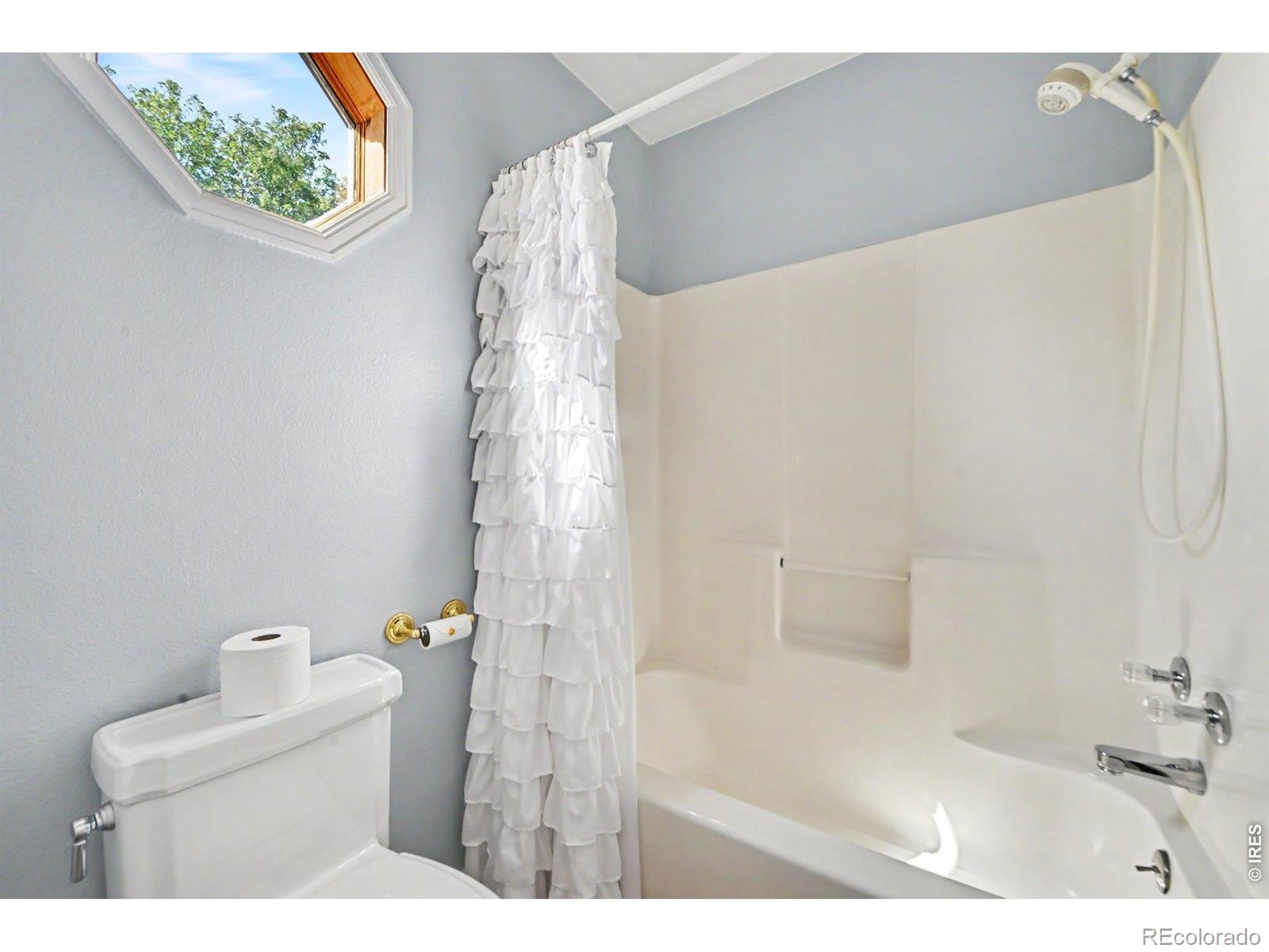 MLS Image #14 for 327 n 44th ave ct,greeley, Colorado