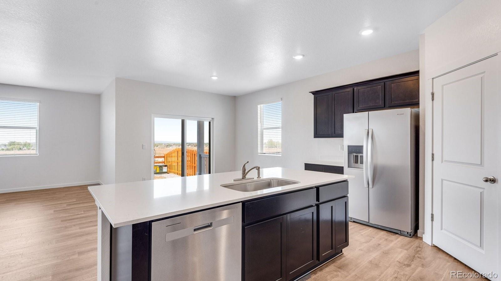 MLS Image #10 for 5625  gelbray place,windsor, Colorado