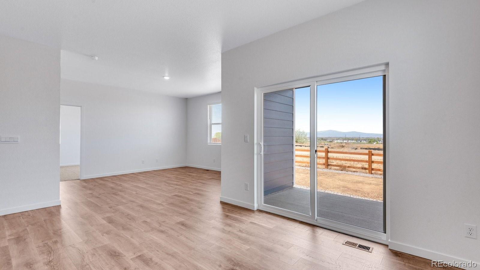 MLS Image #12 for 5625  gelbray place,windsor, Colorado