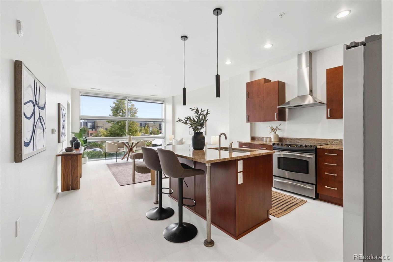 MLS Image #7 for 2958  syracuse street 315,denver, Colorado
