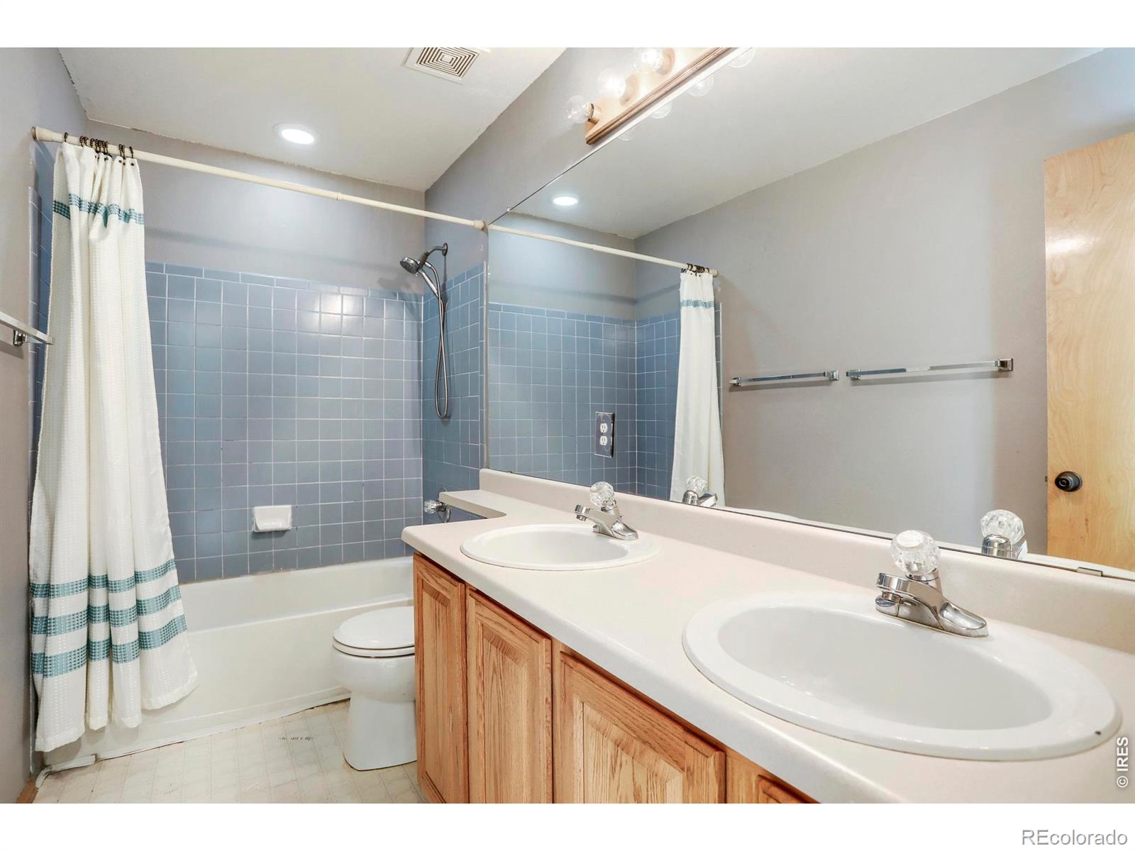 MLS Image #22 for 12547  forest view street,broomfield, Colorado