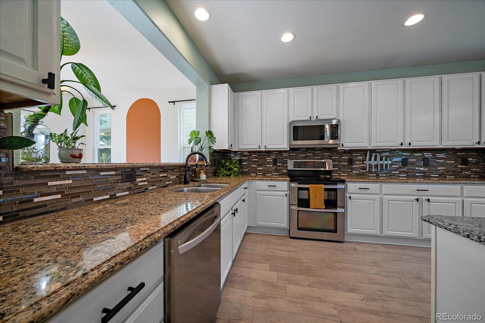 MLS Image #8 for 10493  ouray street,commerce city, Colorado