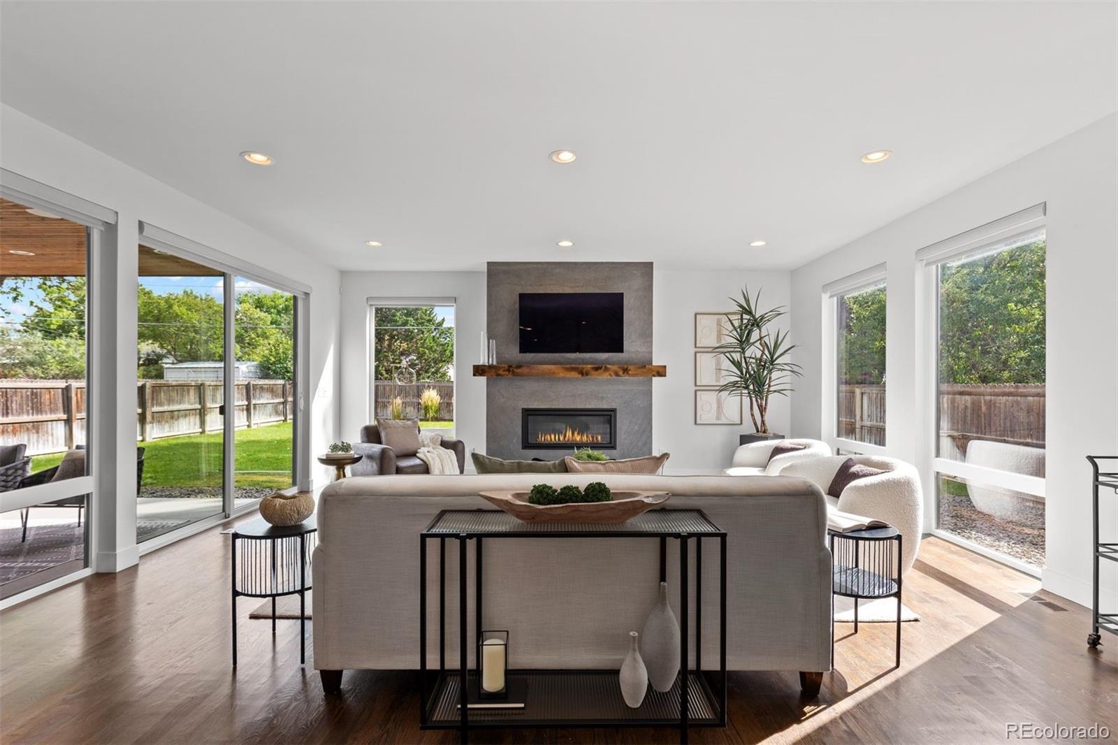 MLS Image #14 for 3083 s cherry way,denver, Colorado