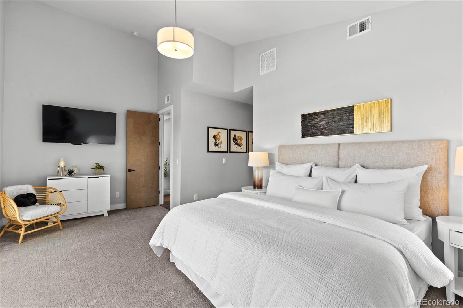 MLS Image #24 for 3083 s cherry way,denver, Colorado