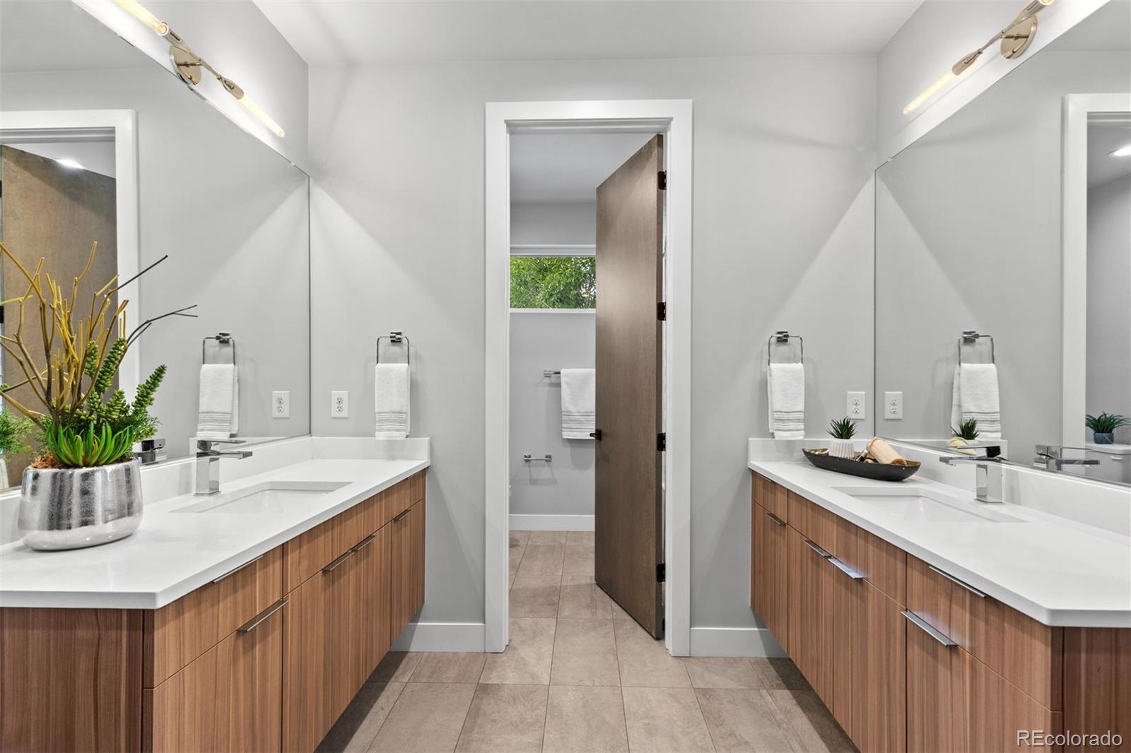MLS Image #26 for 3083 s cherry way,denver, Colorado