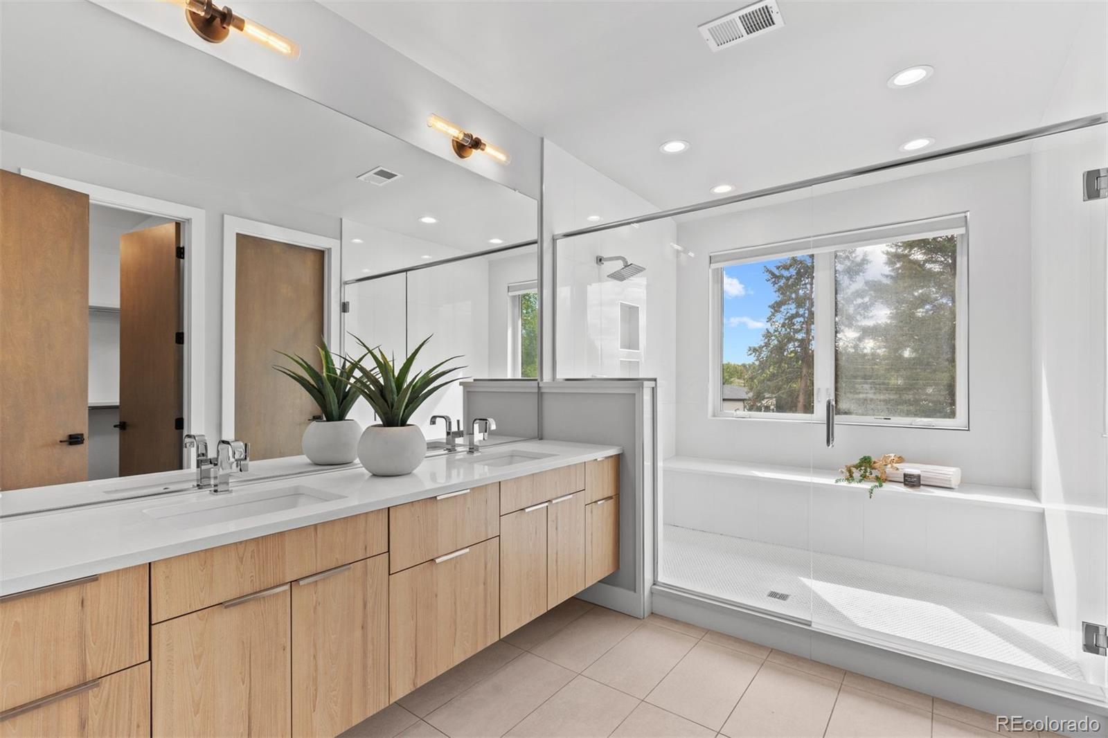 MLS Image #31 for 3083 s cherry way,denver, Colorado