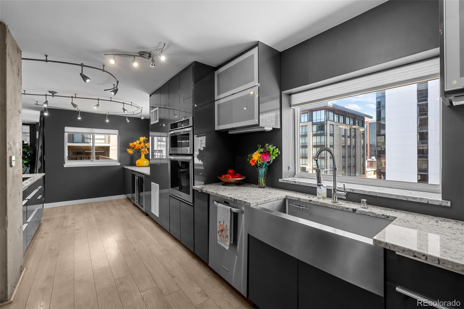 MLS Image #14 for 1551  larimer street,denver, Colorado