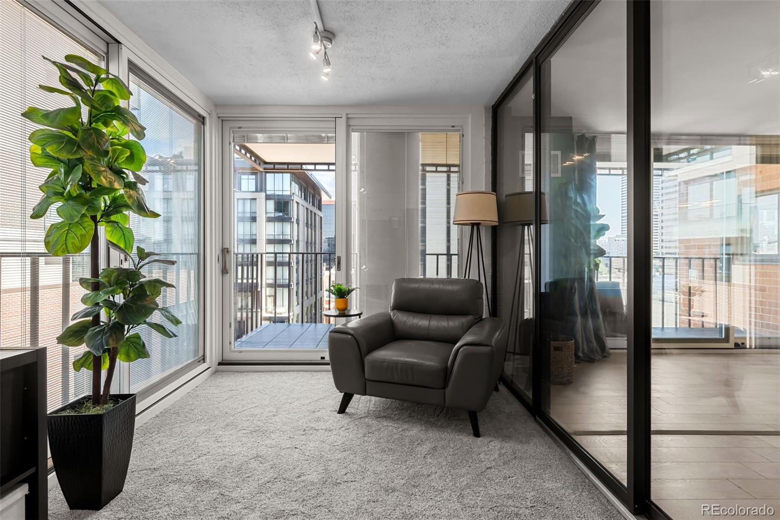 MLS Image #19 for 1551  larimer street,denver, Colorado