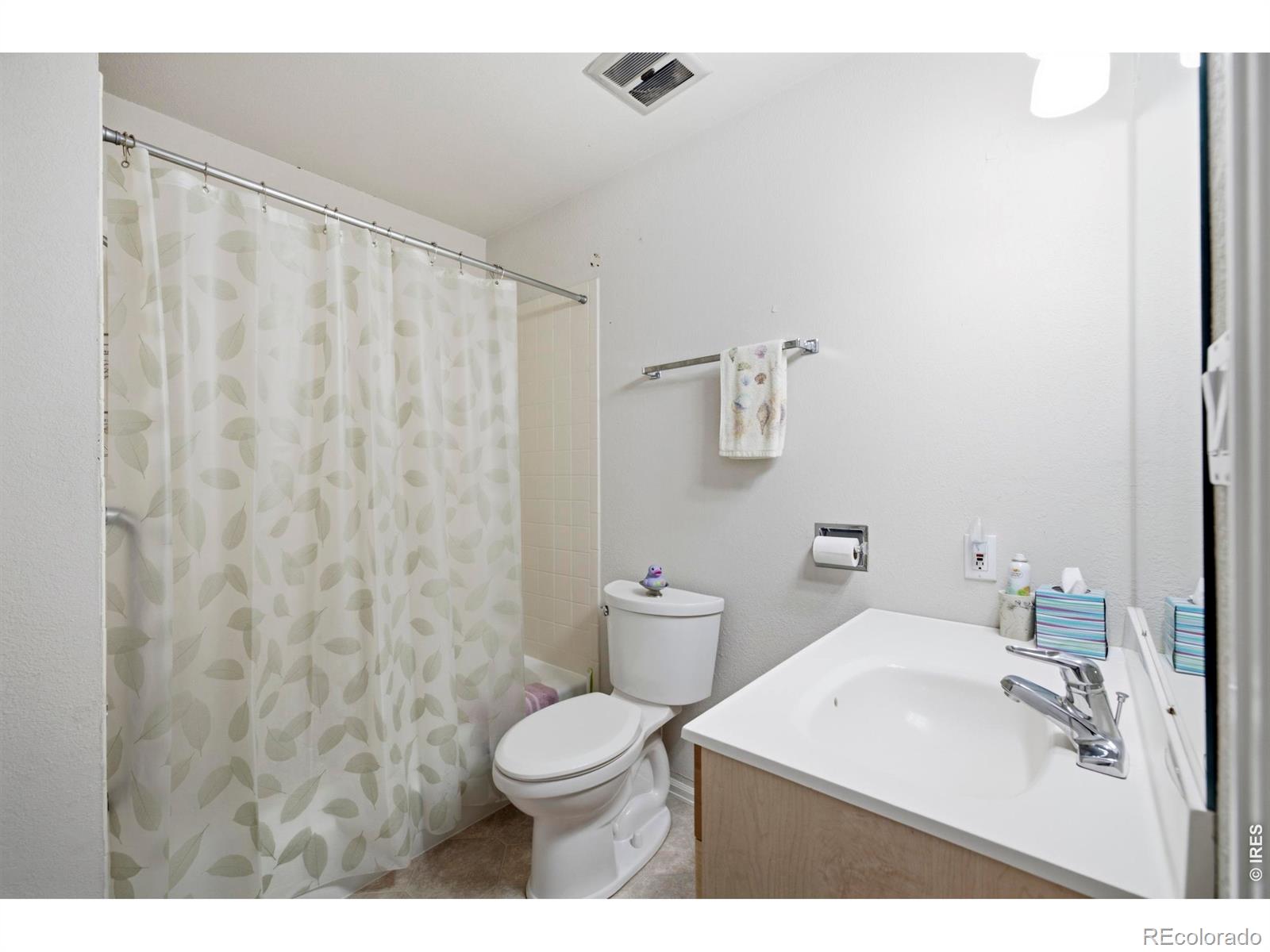 MLS Image #19 for 3114  antero drive,loveland, Colorado