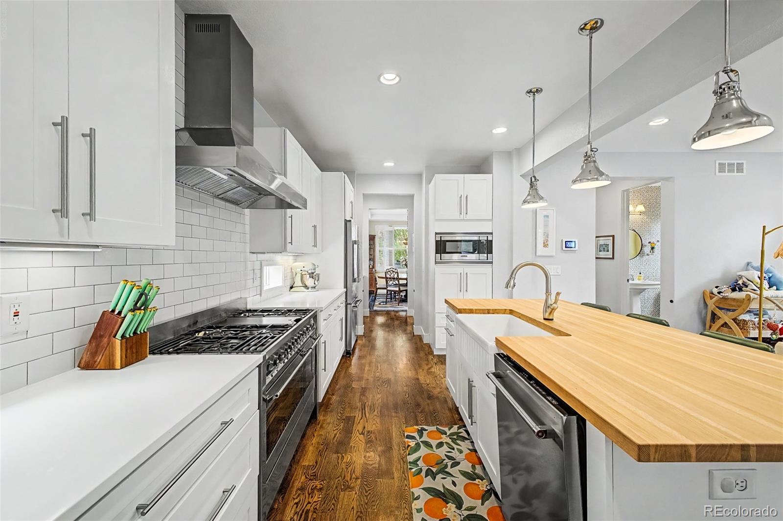 MLS Image #10 for 2655 n raleigh street,denver, Colorado
