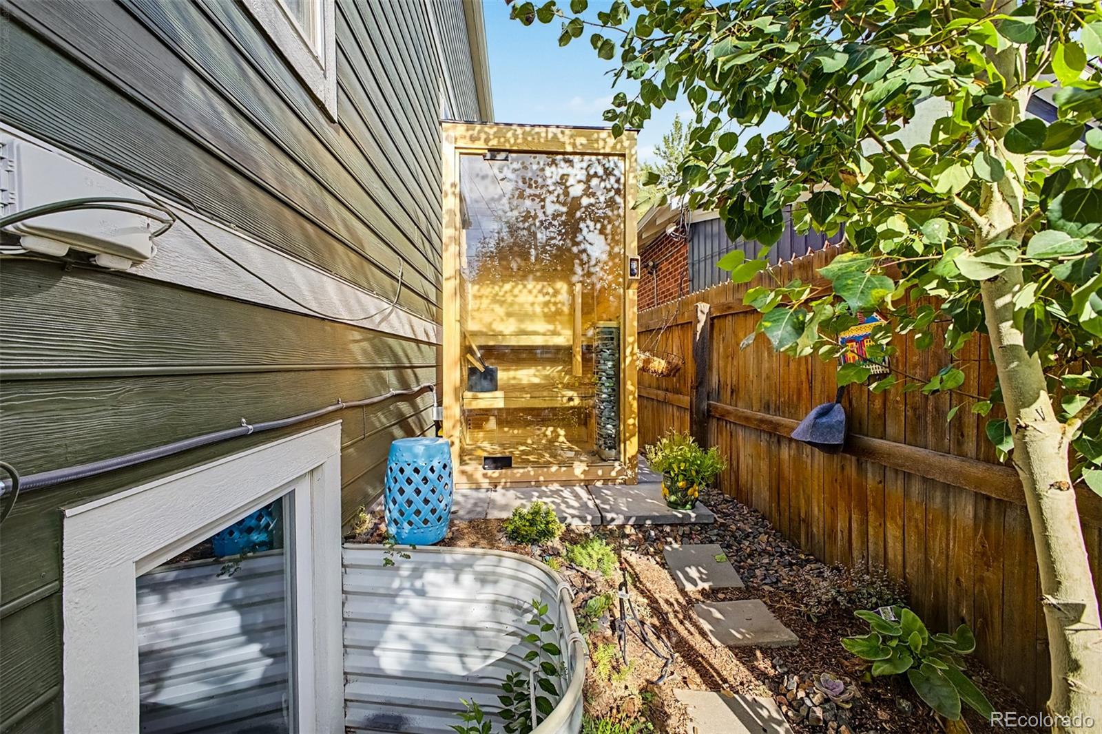 MLS Image #39 for 2655 n raleigh street,denver, Colorado