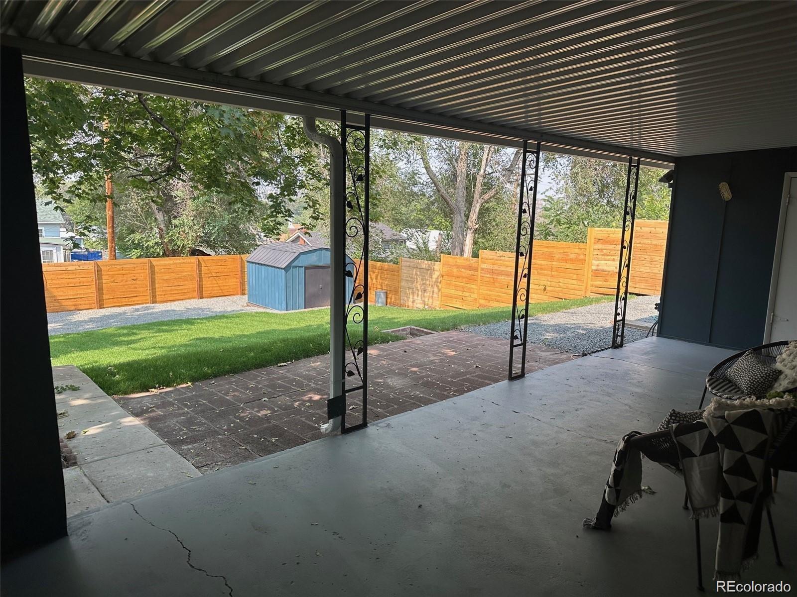 MLS Image #12 for 1395 w custer place,denver, Colorado