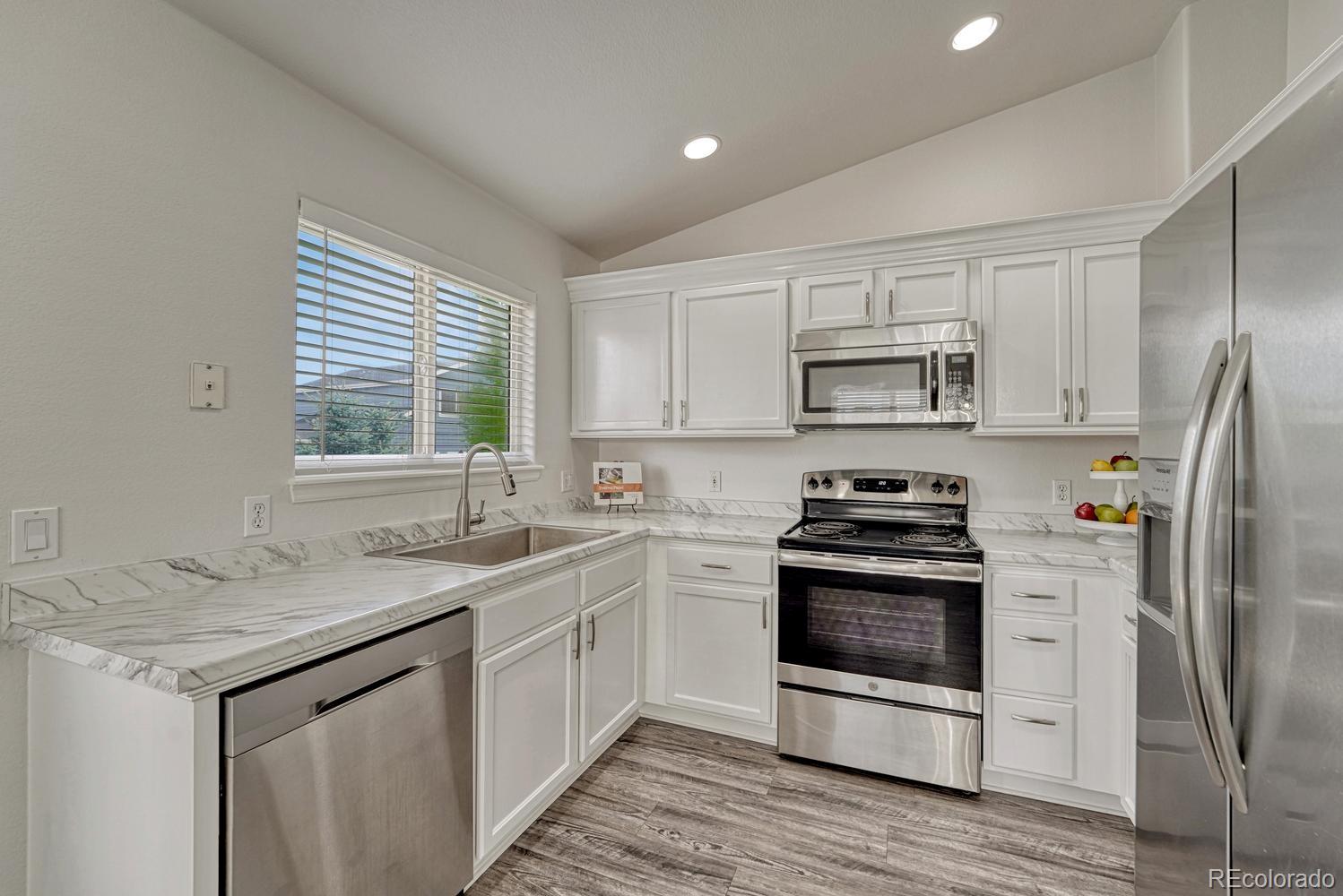 MLS Image #11 for 832  pitkin way,castle rock, Colorado