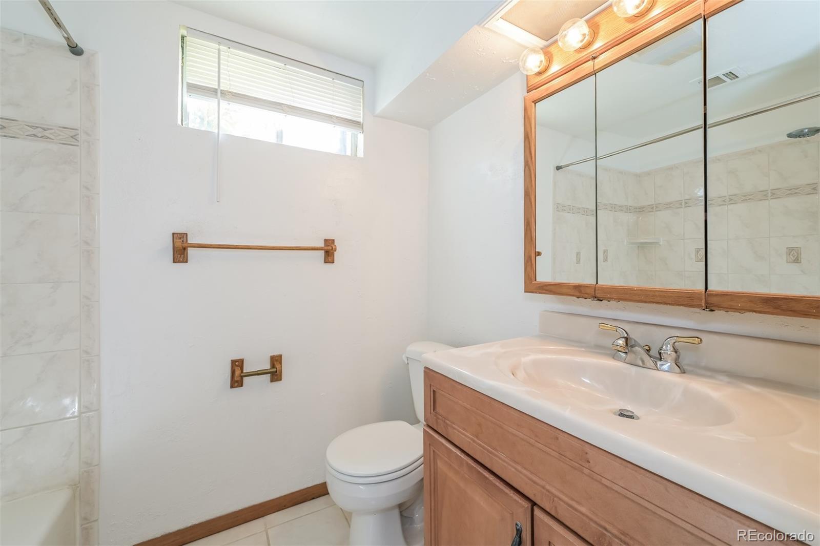 MLS Image #21 for 4155 w stanford avenue,denver, Colorado