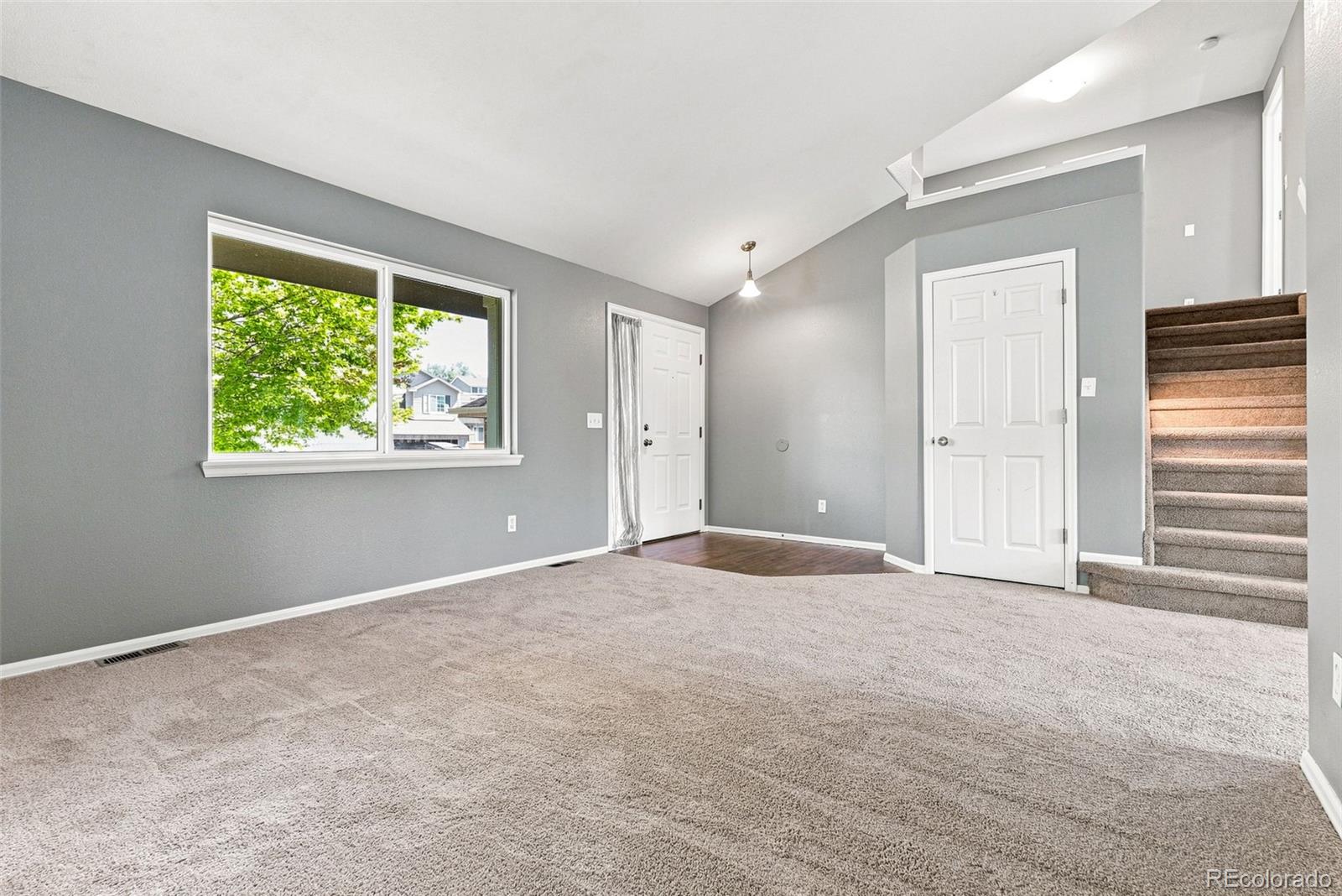 MLS Image #10 for 5307 s liverpool way,centennial, Colorado