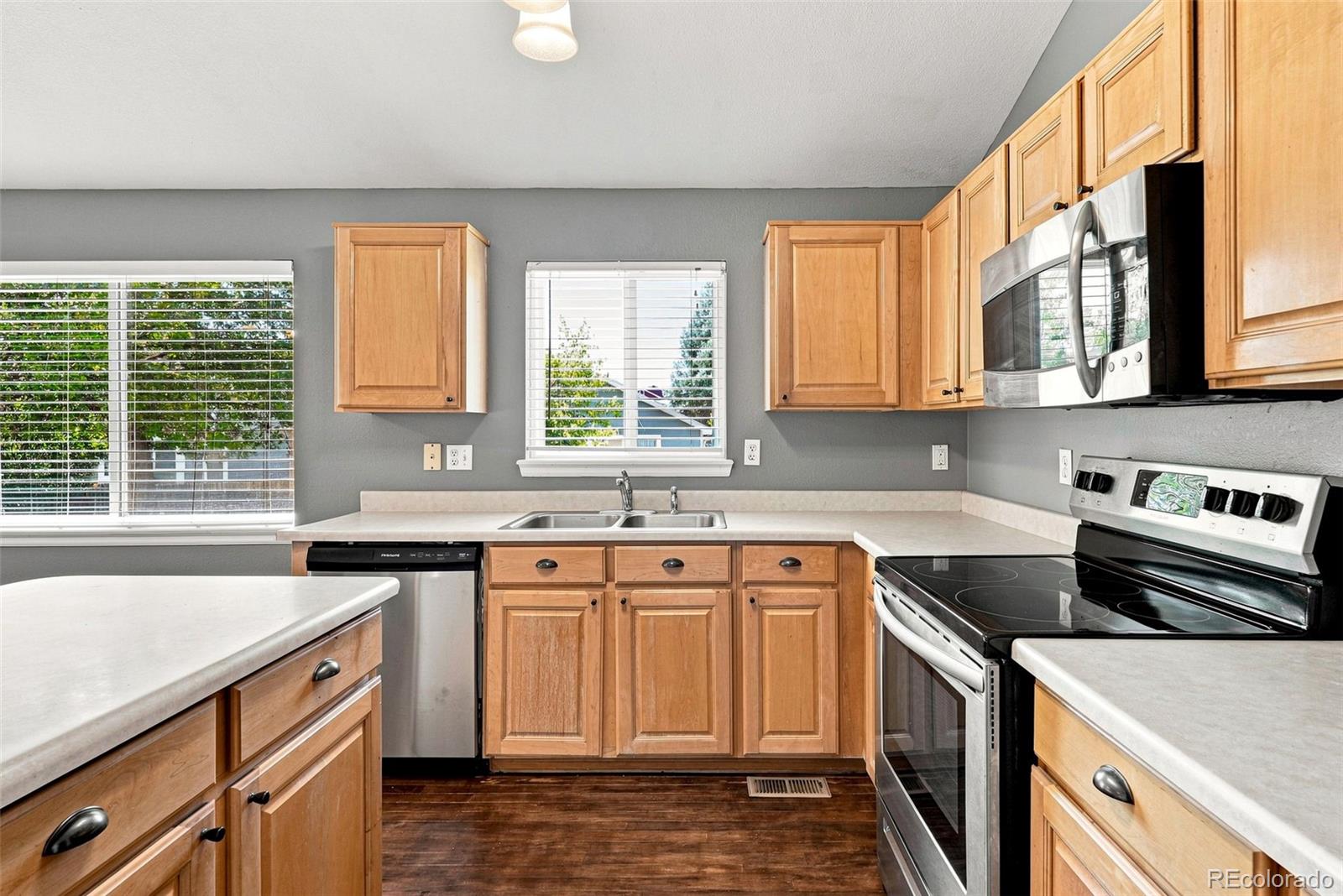 MLS Image #20 for 5307 s liverpool way,centennial, Colorado