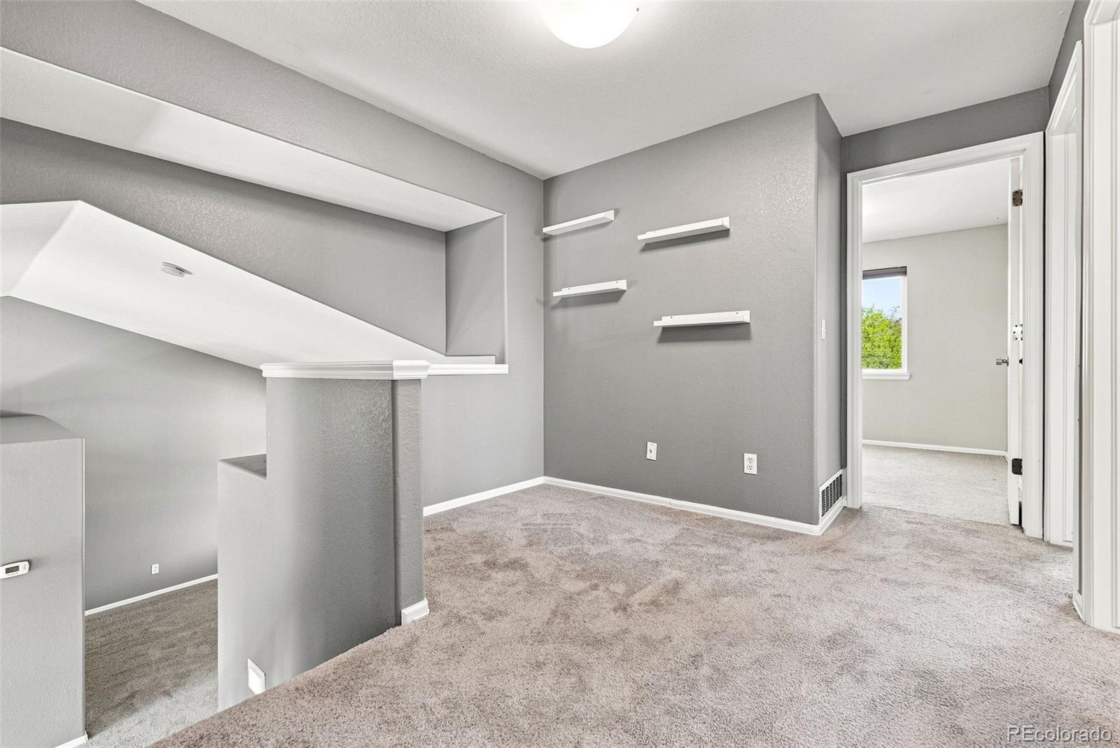 MLS Image #33 for 5307 s liverpool way,centennial, Colorado