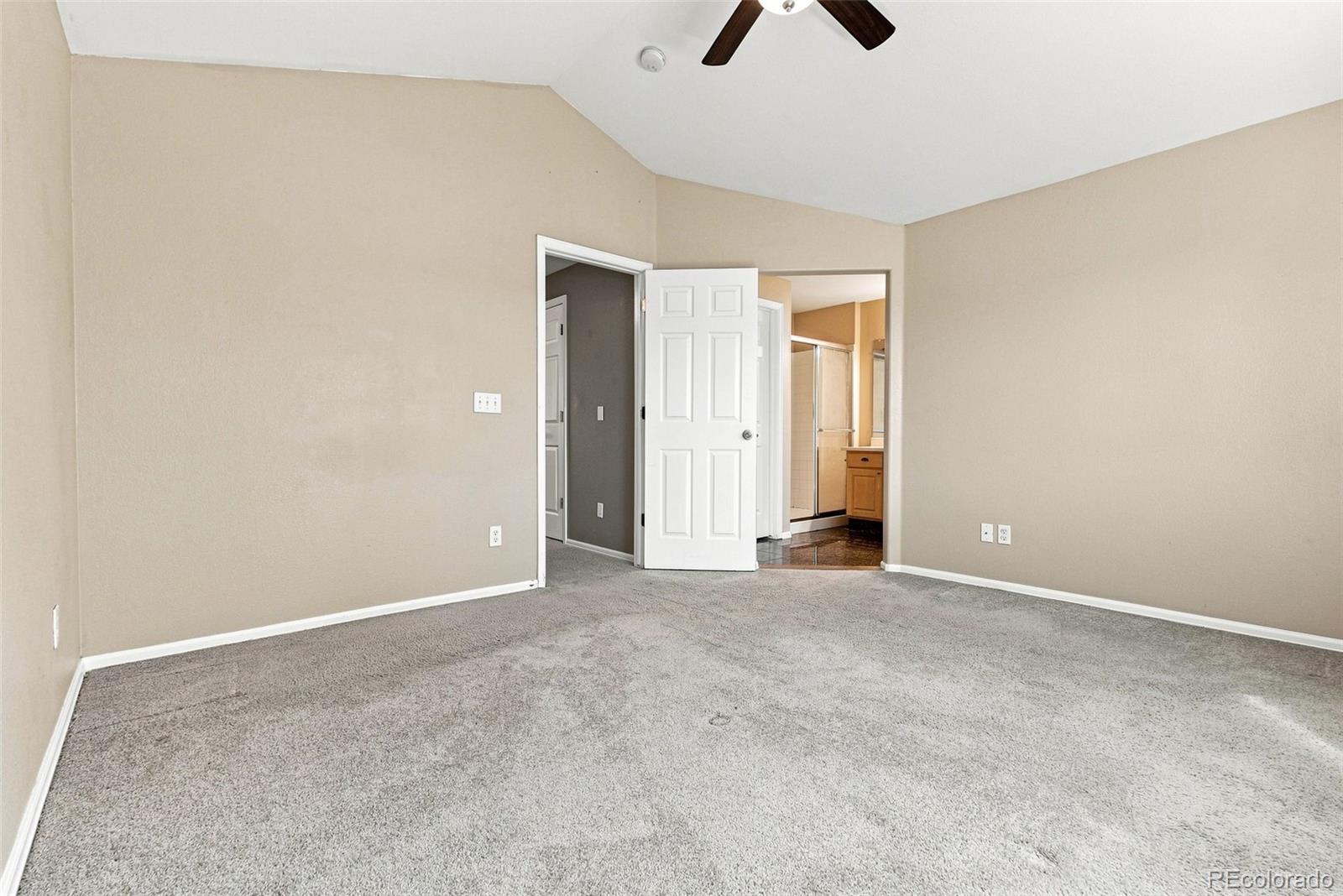 MLS Image #37 for 5307 s liverpool way,centennial, Colorado