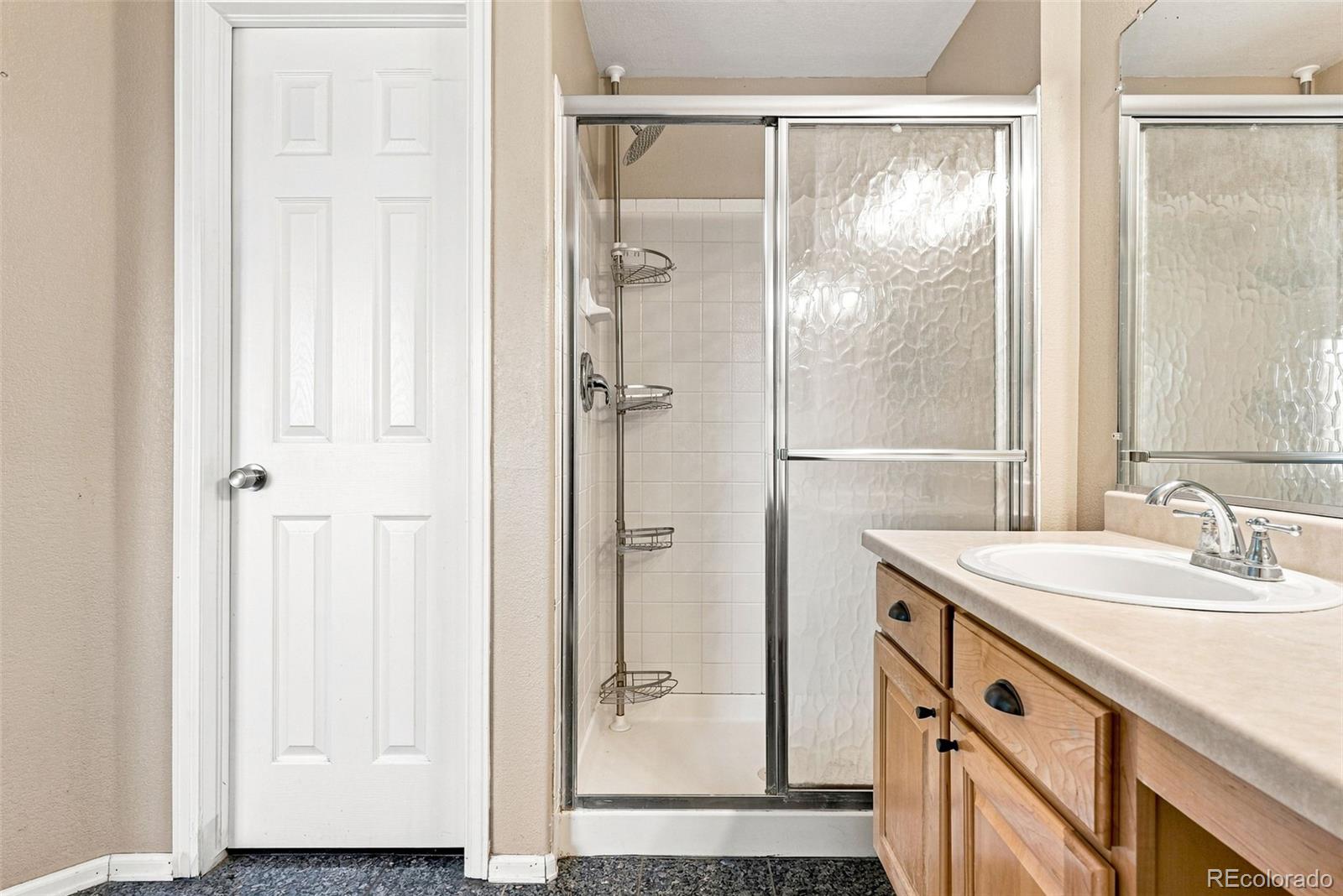 MLS Image #39 for 5307 s liverpool way,centennial, Colorado