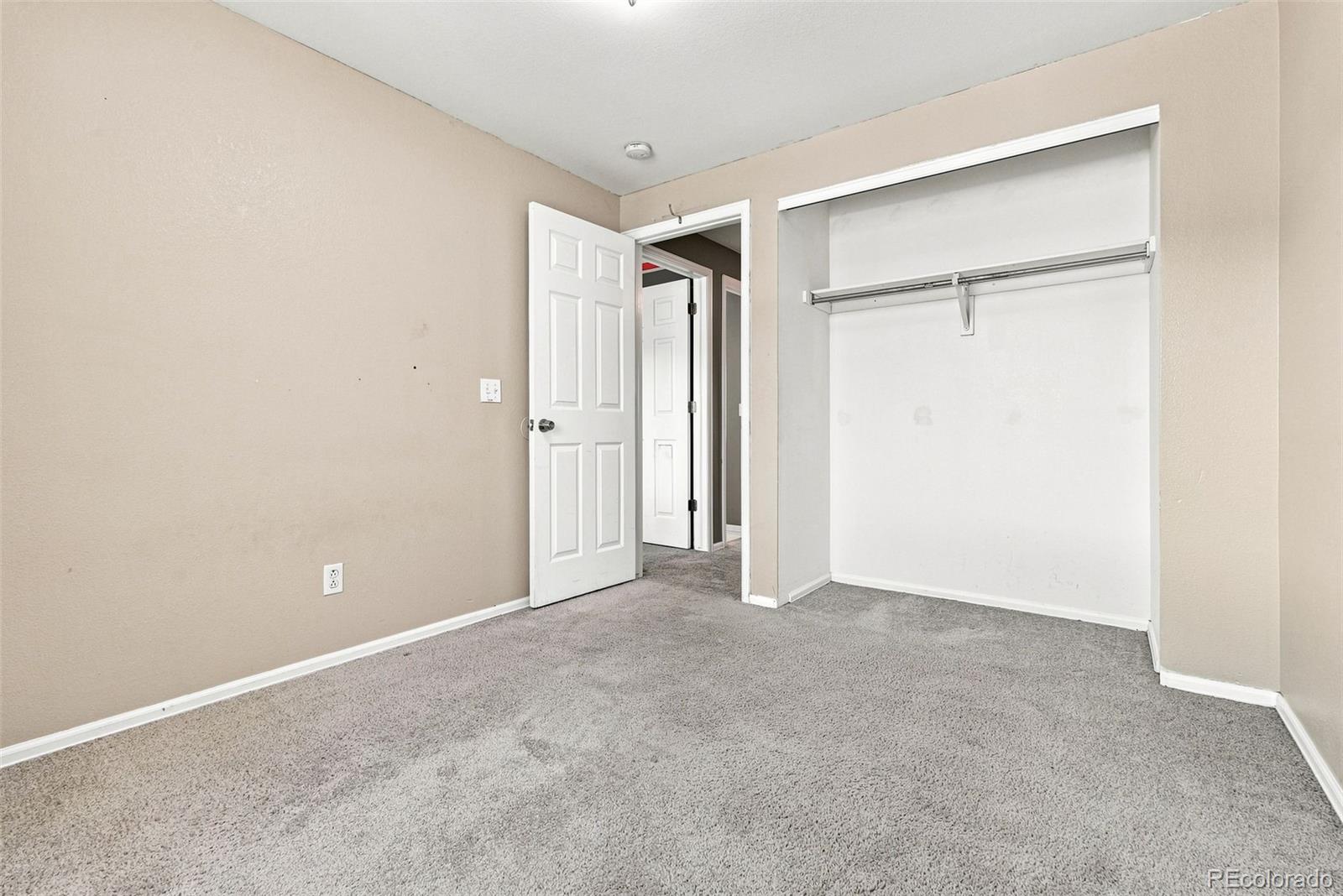MLS Image #45 for 5307 s liverpool way,centennial, Colorado