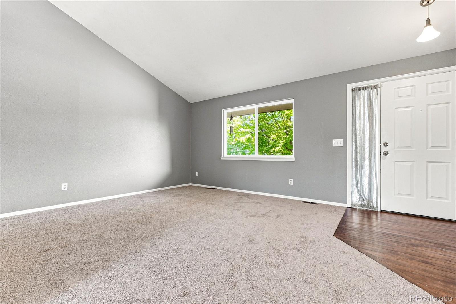 MLS Image #9 for 5307 s liverpool way,centennial, Colorado