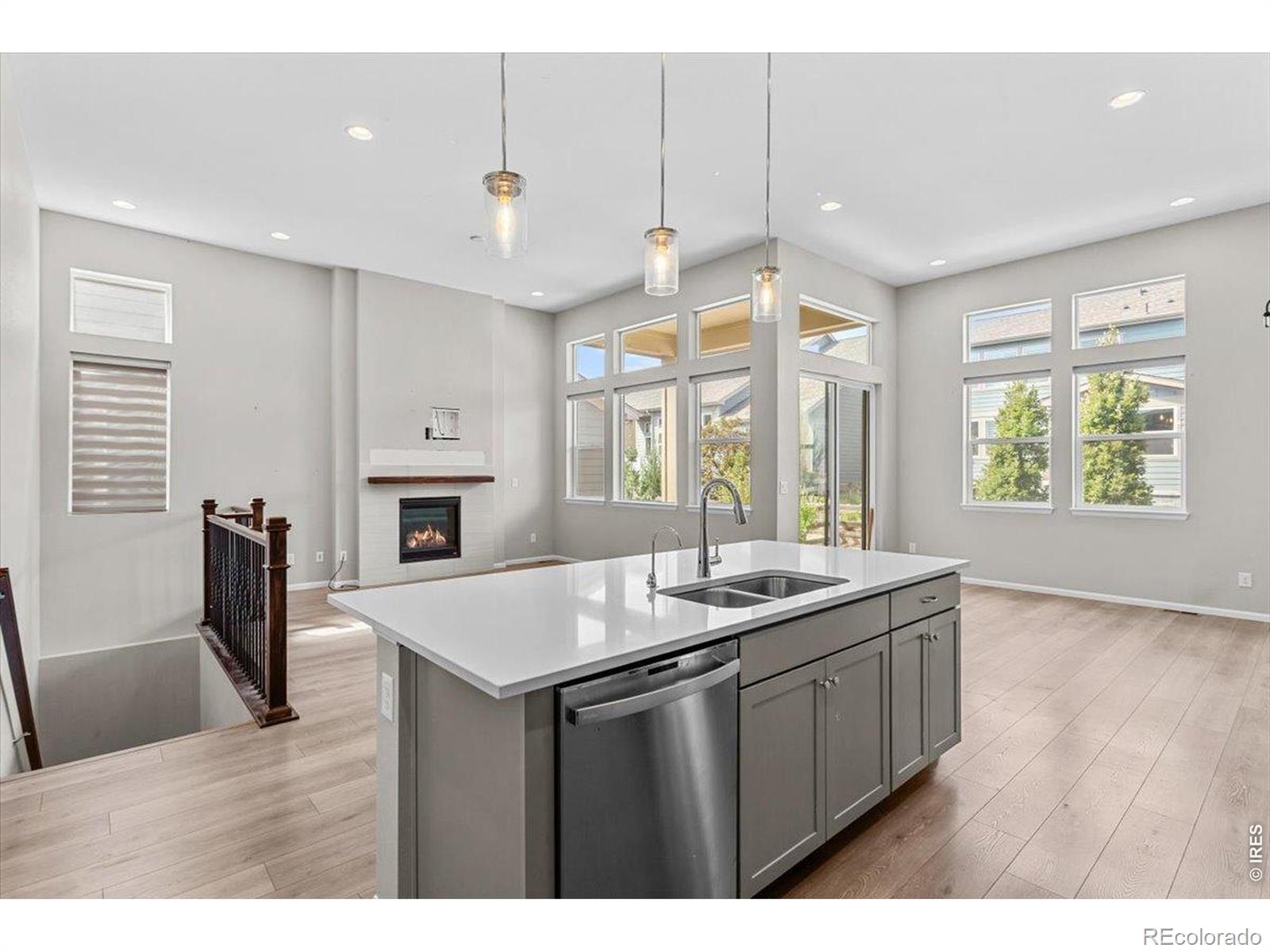 MLS Image #5 for 3107  deering lake drive,loveland, Colorado
