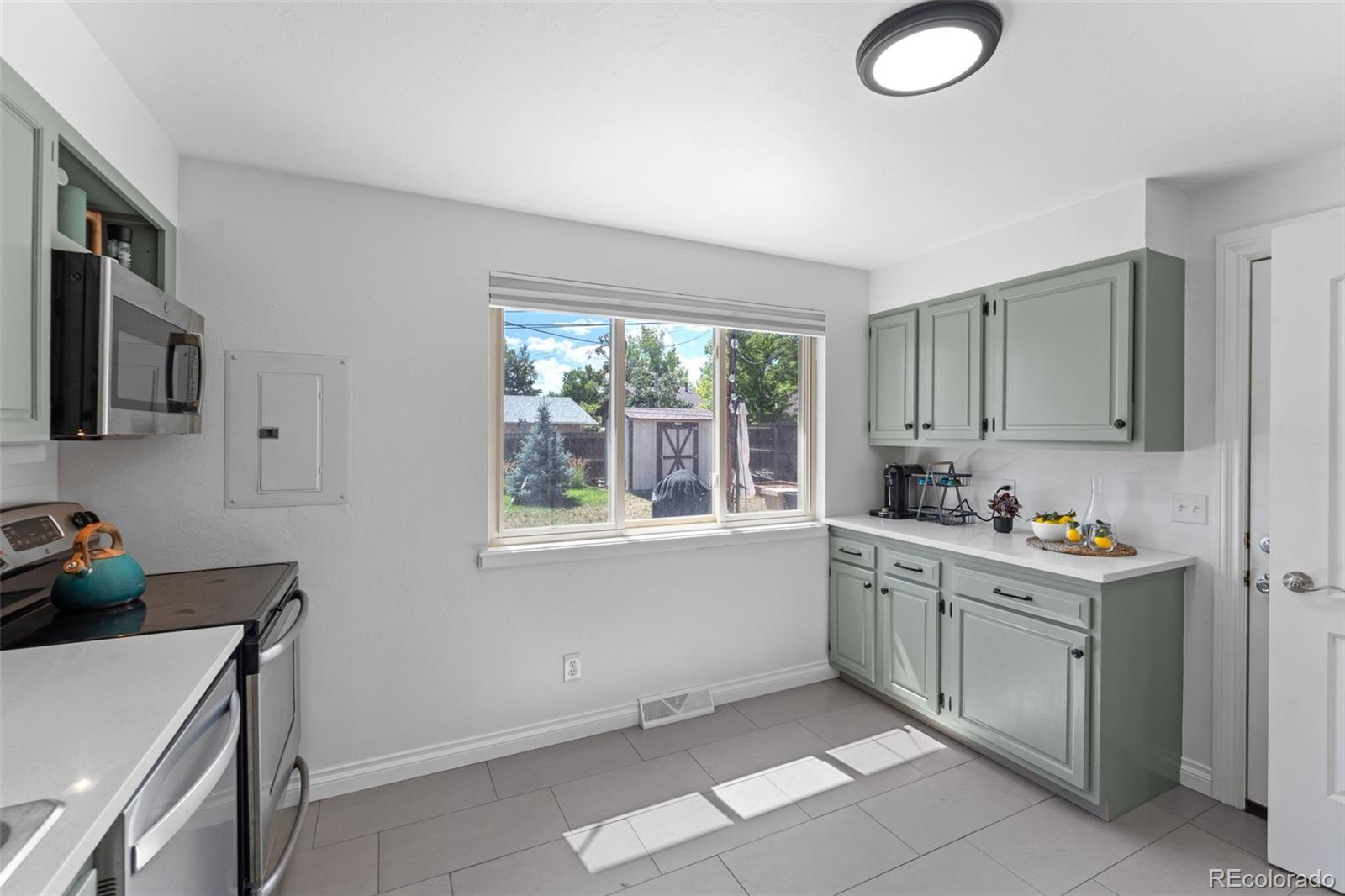 MLS Image #10 for 6518 w 70th place,arvada, Colorado