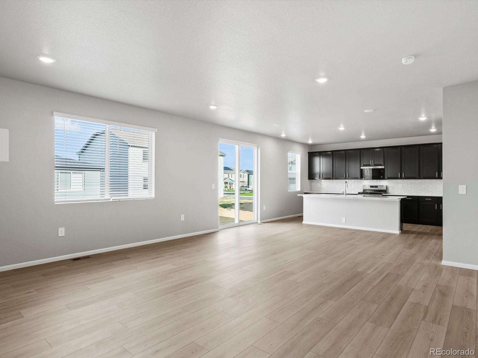 MLS Image #3 for 1607  nathan river drive,windsor, Colorado