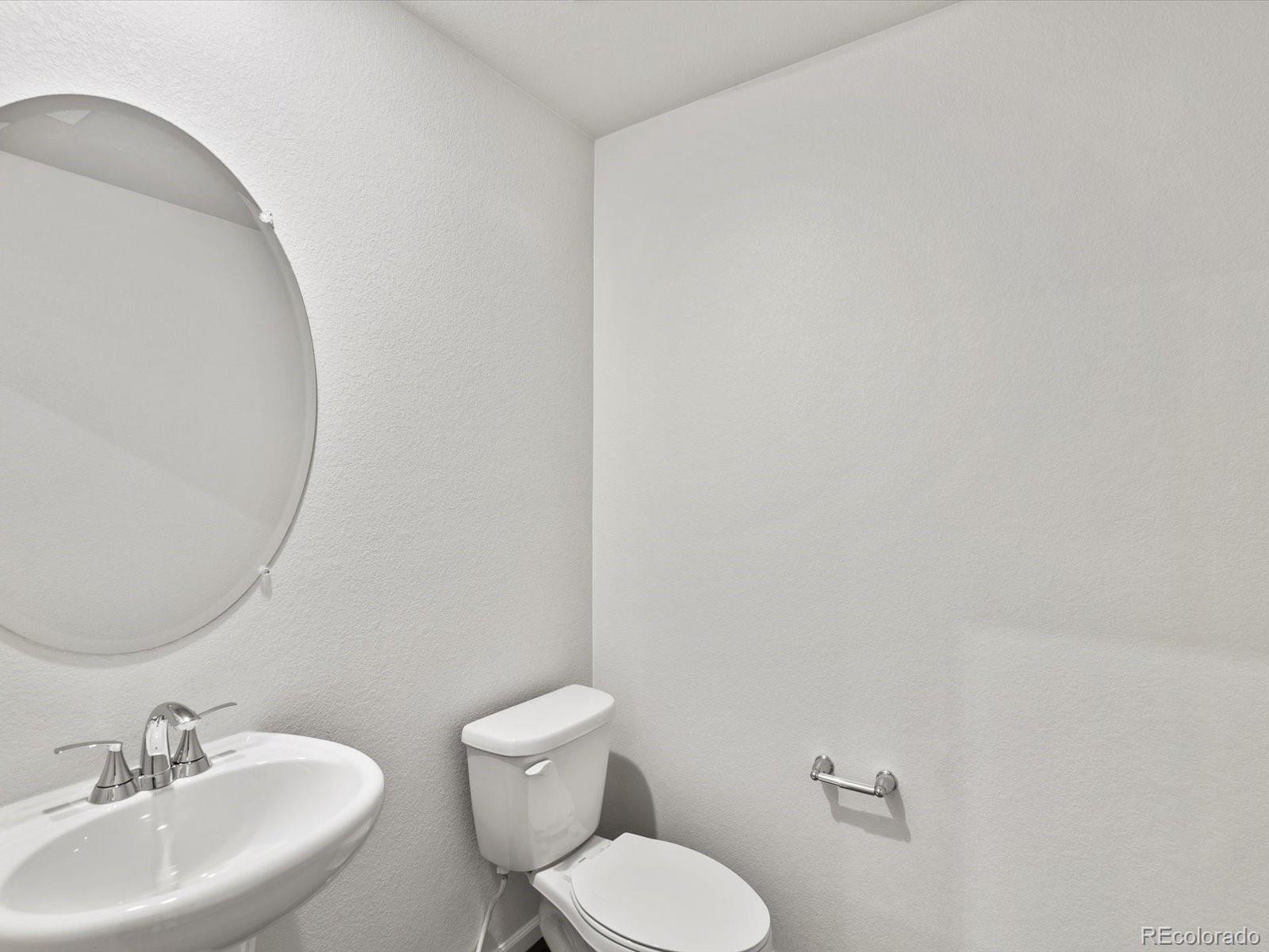 MLS Image #10 for 1600  riverplace drive,windsor, Colorado