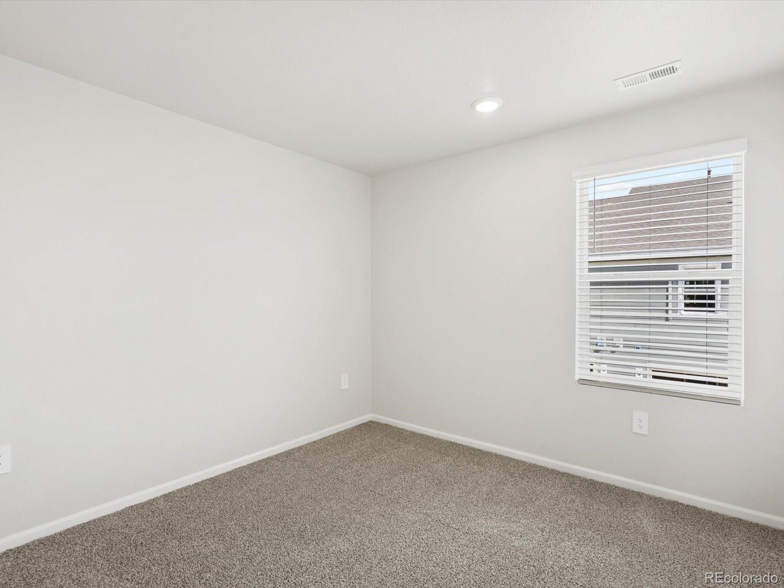 MLS Image #13 for 1600  riverplace drive,windsor, Colorado